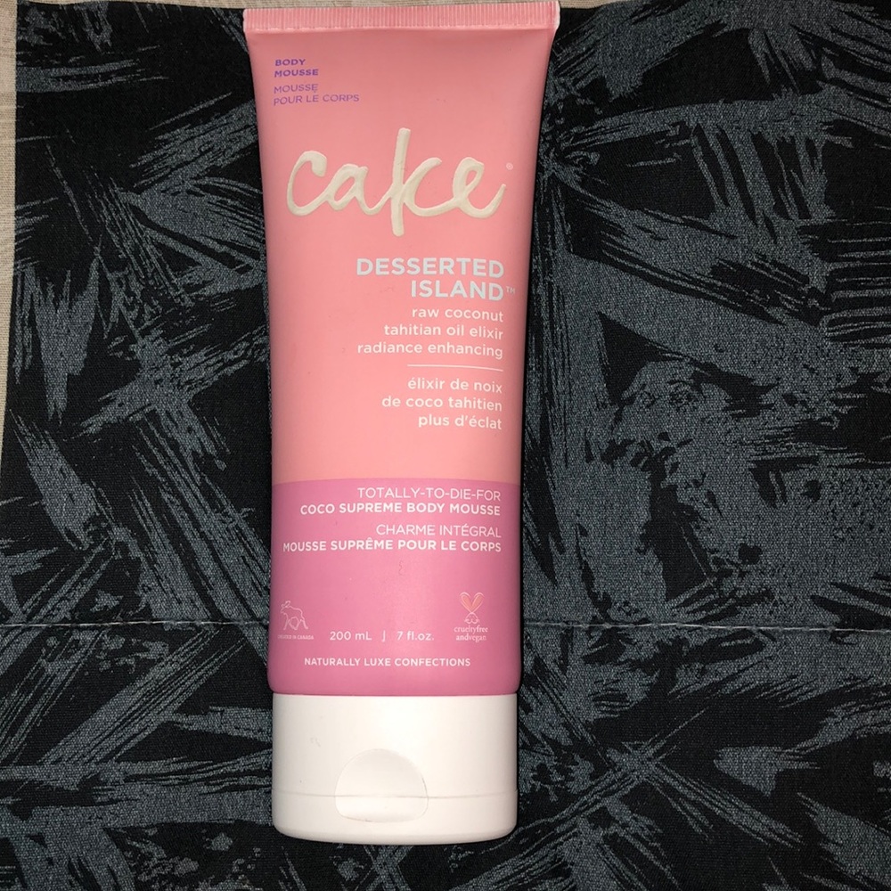 CAKE Desserted Island Body Mousse 7oz./200 ml